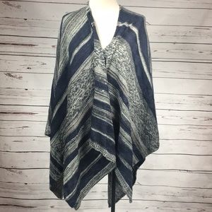 Cejon Sweaters - Cejon poncho Cejon Sweaters - Cejon poncho